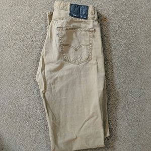 Levi's 514 jeans